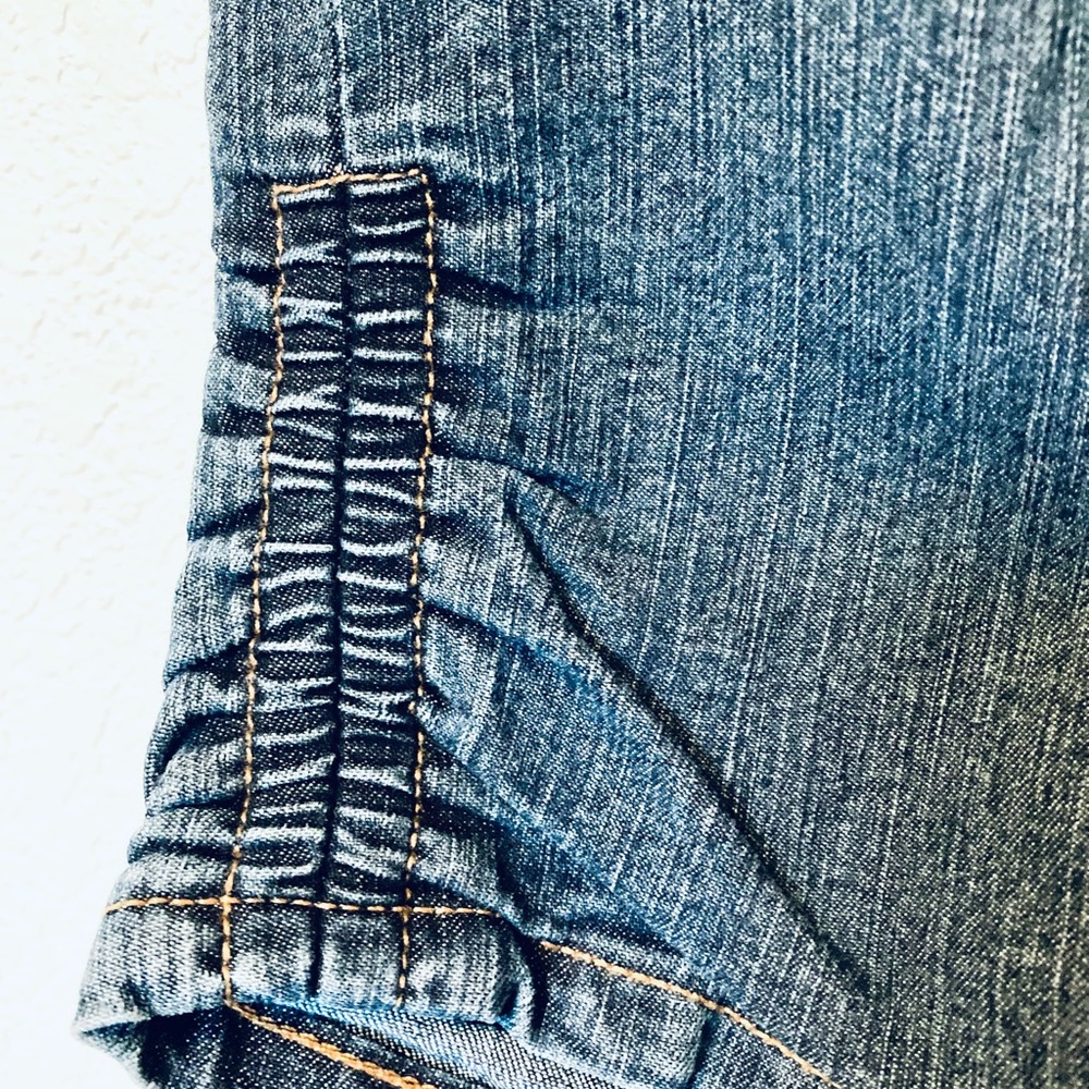 DKNY Ruched Jean Capris (Stone Wash) - Picture 3 of 7